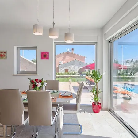 Hébergement de vacances Anzela Pula