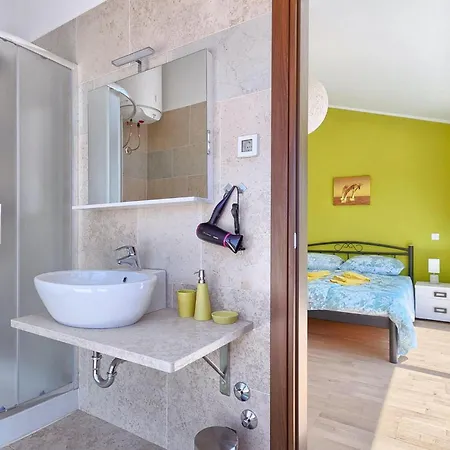 Anzela Hébergement de vacances *